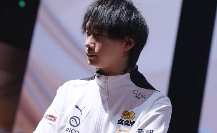 不止一两个 不止一两个